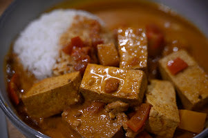 Slow Cooker Spiced Cashew Butter Tofu Masala